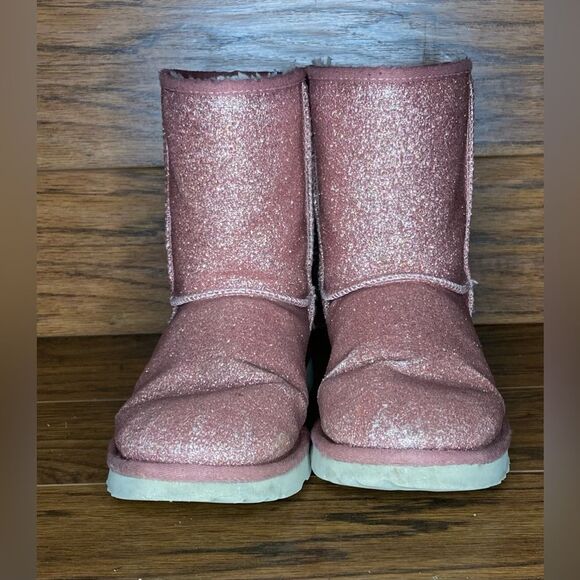 UGG Women's Classic Short II Glitter Pink Ankle-High Suede Over-the-Knee, size 4 - Picture 3 of 6